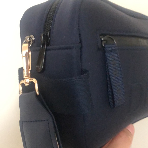 Dior Navy Blue Crossbody Bag - Picture 4 of 6